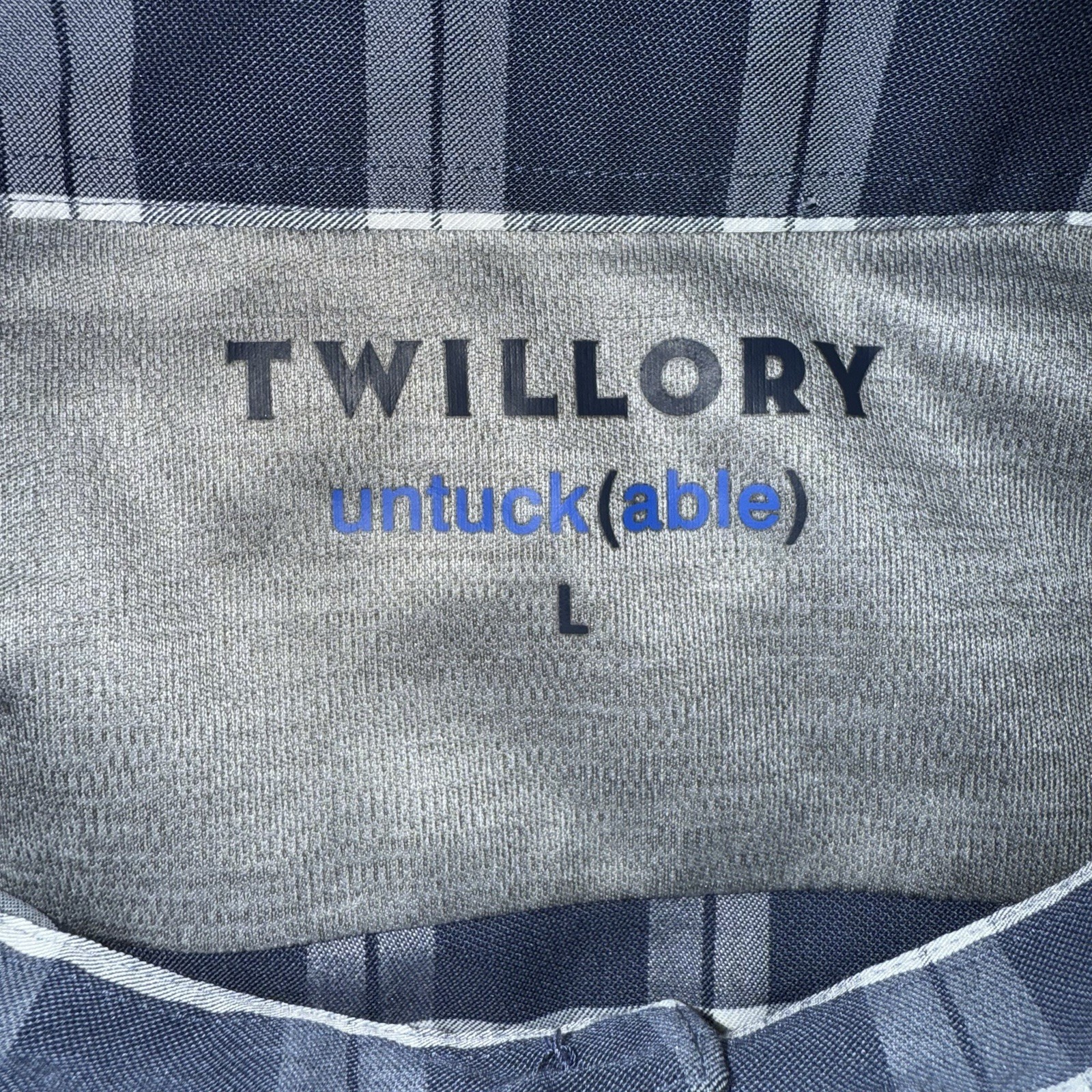 Twillory Untuckable Performance Button Down Shirt… - image 4