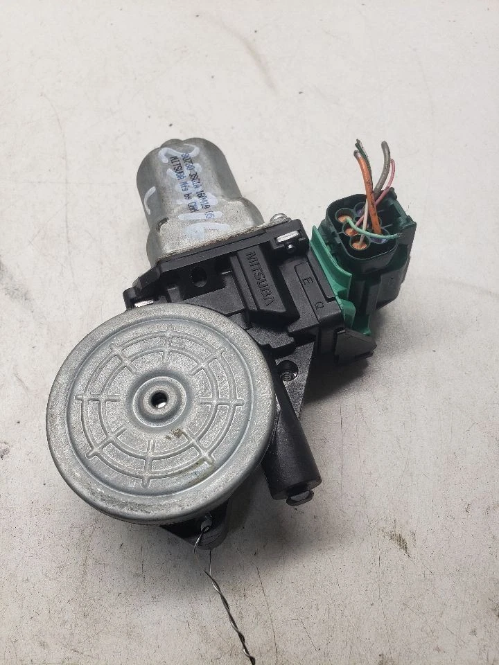 司机左电源窗电机前部适合 13 - 19 SENTRA 1428228 — 第 2/4 张图片