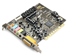 Creative Labs Sound Blaster Live 5.1 SB0220 PCI Sound Audio Card