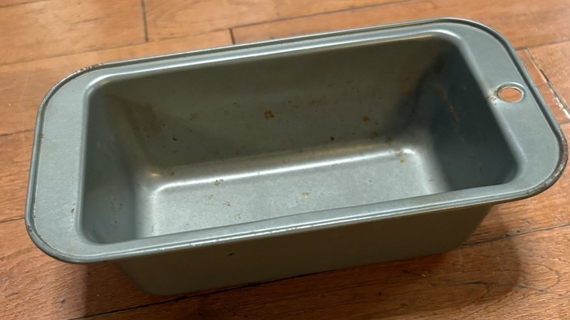 Mini Gray Metal Rectangular Loaf Pan Bread Baking Pan, One-Piece Loaf Pan Set