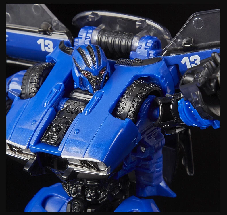 Transformers Dropkick Studio Deluxe SS46 Action Figure Hasbro Official In Stock - Image 4 of 4