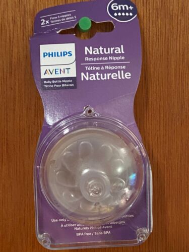 2 Philips Avent Nipples 6 Month +Natural Response *NEW/Cracked Case* qq1