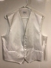 Men s Vesuvio Napoli White Pinstriped Wedding/Special Occassion/Formal Vest XL