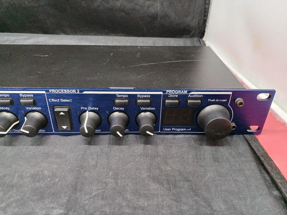 LEXICON MX200 Professional Multi-Effect Reverb Unit Condition Excellent - Image 4 of 4
