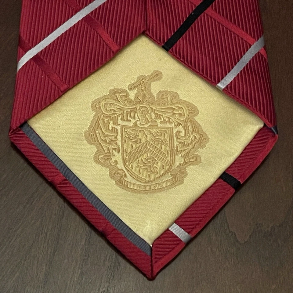 Donald J. Trump Signature Collection Hand Made Red 100% Silk Made In China  - Image 2 of 4