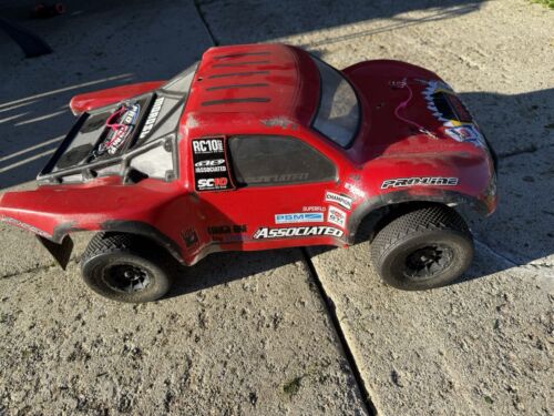 TEAM ASSOCIATED SC10 4X4 BELT-DRIVE No Electronics