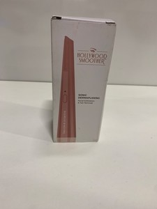 Hollywood Smoother Sonic Dermaplaning