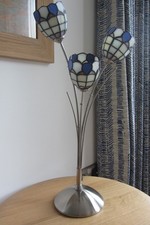 VINTAGE (CIRCA 2004) MODERN TAKE OF A TIFFANY STYLE LAMP BLUE/WHITE SATIN NICKEL