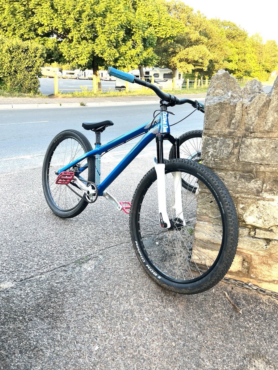 一時停止中】ミニベロ fuji comet