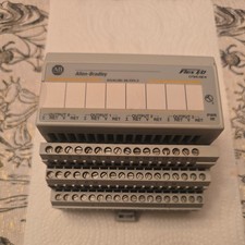 Allen Bradley 1794-OE4  I/O Output Module Analog 4 Point w/1794-TB3 base