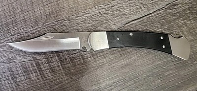 Buck 110 Hunter 420HC Clip Point Steel Blade Nickel Bolsters Leather Sheath