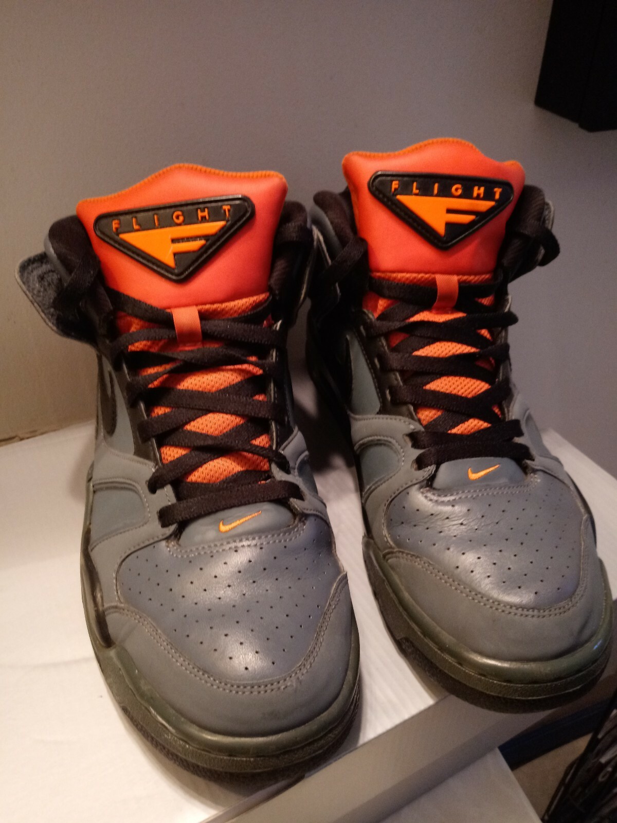 nike air flight falcon grey