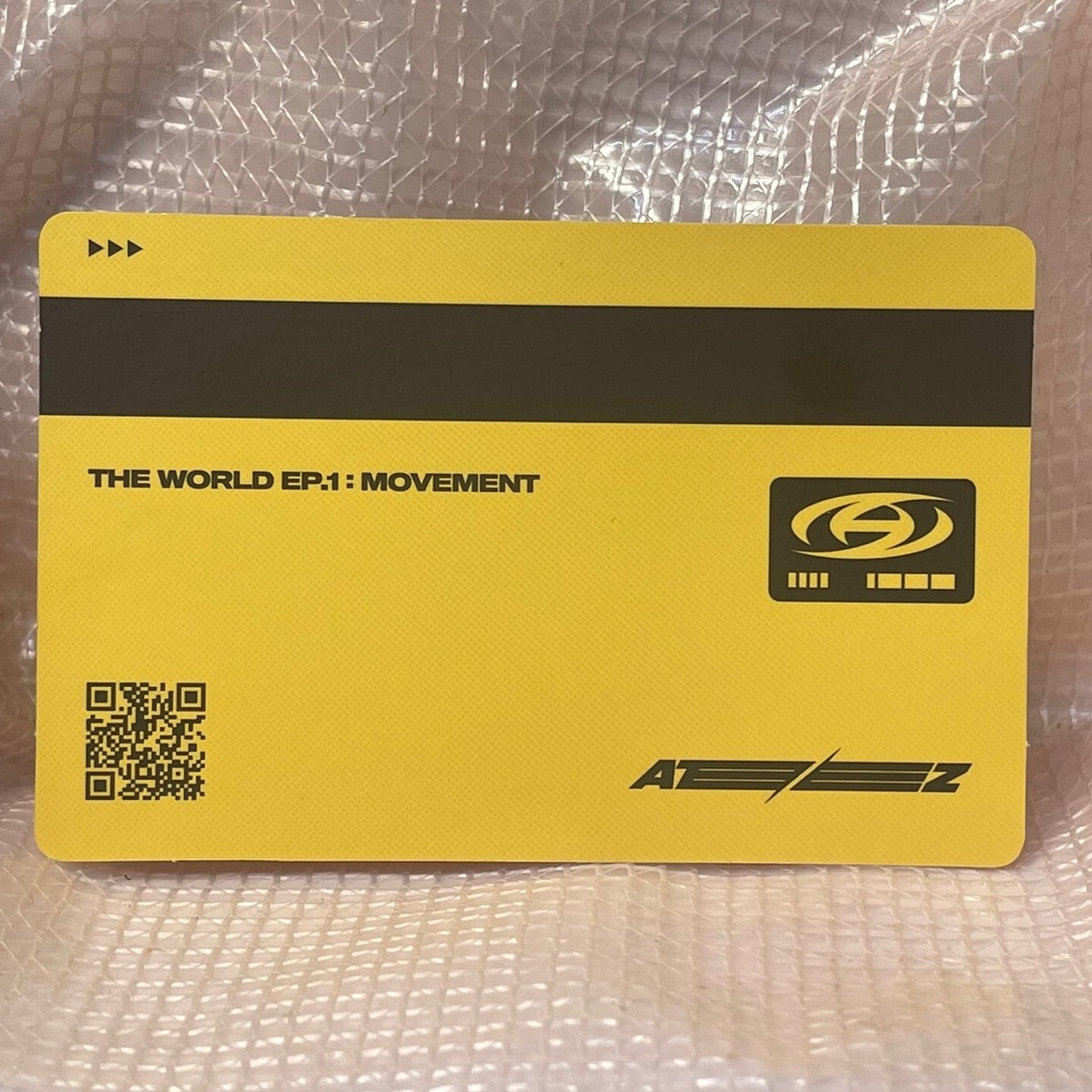 Ateez Hong Joong Official ID Photocard The World EP.1 Movement KQ