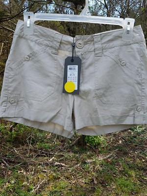 NWT Vero Moda Women's Khaki Shorts Sz 40 UK 12