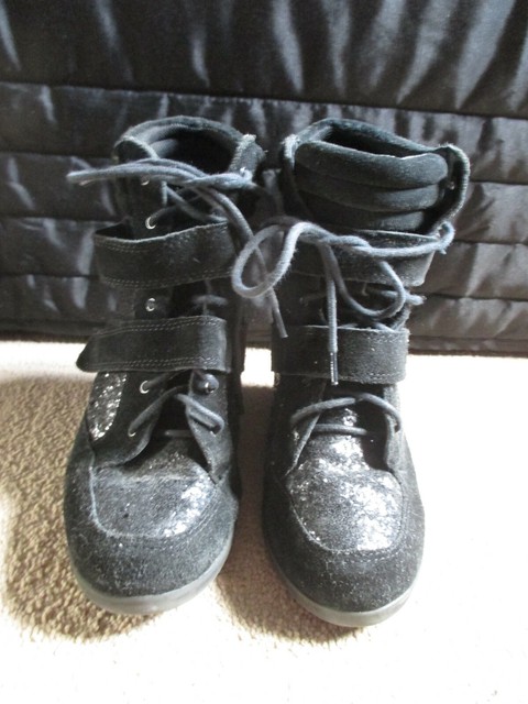 womens black carvela trainers