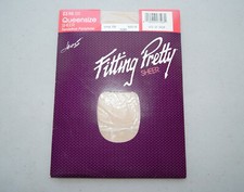 NOS Hanes Pantyhose Fitting Pretty Sheer Ivory Queensize 1X Sandalfoot Nylon
