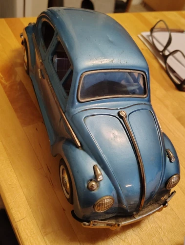 Vintage 1960s Bandai  Volkswagen Beetle Bump & Go - Working