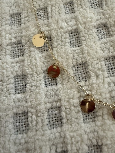 Gold 18 Inch Circle Charm Necklace - Picture 5 of 5