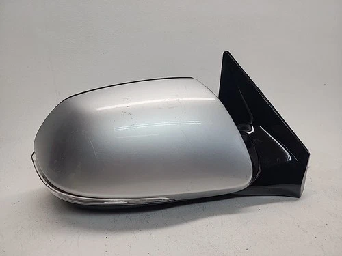 13 - 16 Hyundai Santa Fe Passenger Side Mirror Right Blind Spot Silver RH OE