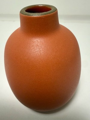 Heath Ceramics Bud Vase #130 Matte Limited Edition California Poppy Color. New