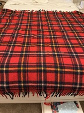 Faribo Faribault Woolen Mills Plaid Throw blanket 100 wool red/black
