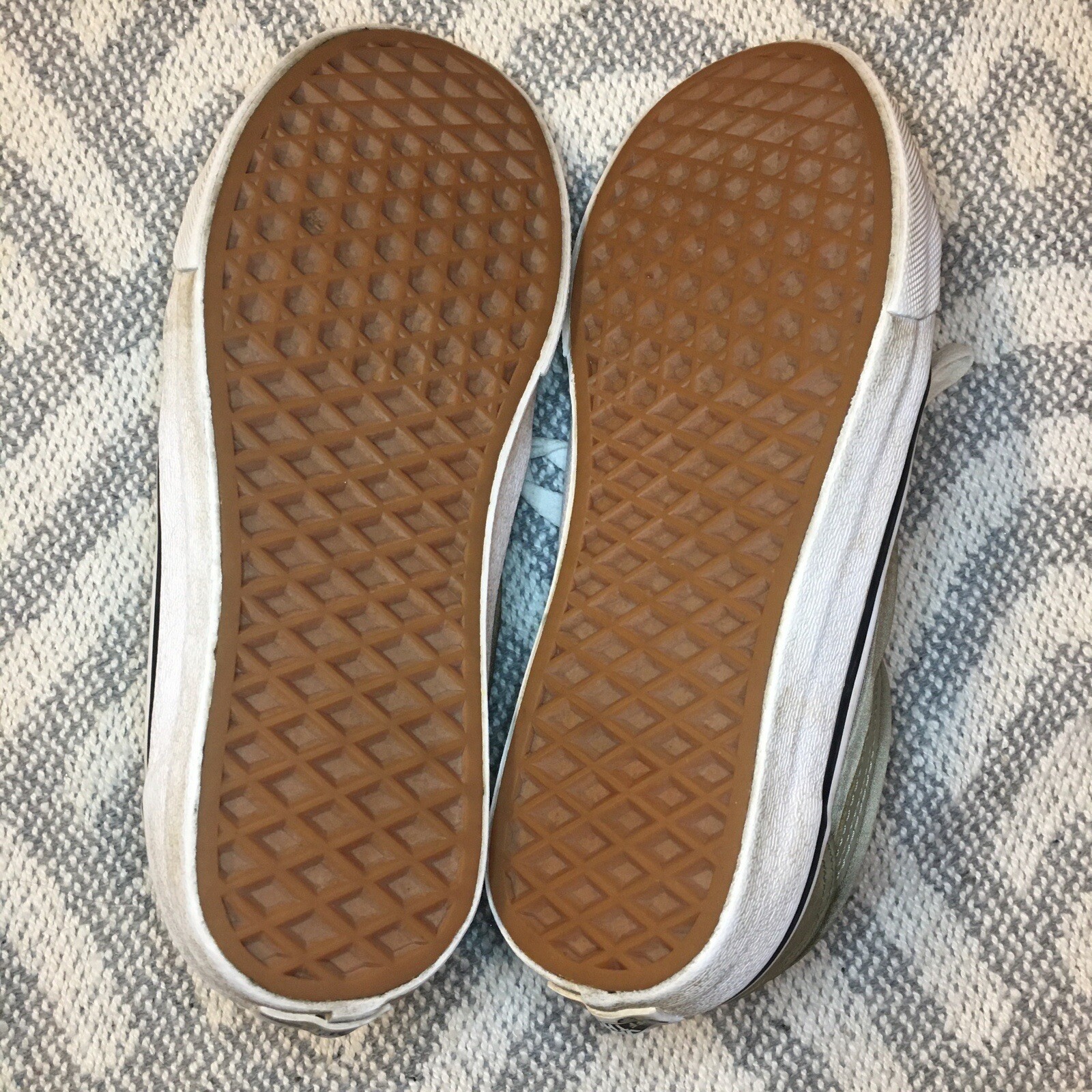 VANS Old Skool Sage Green Scotchgard Sneakers, Mens 6 Gem