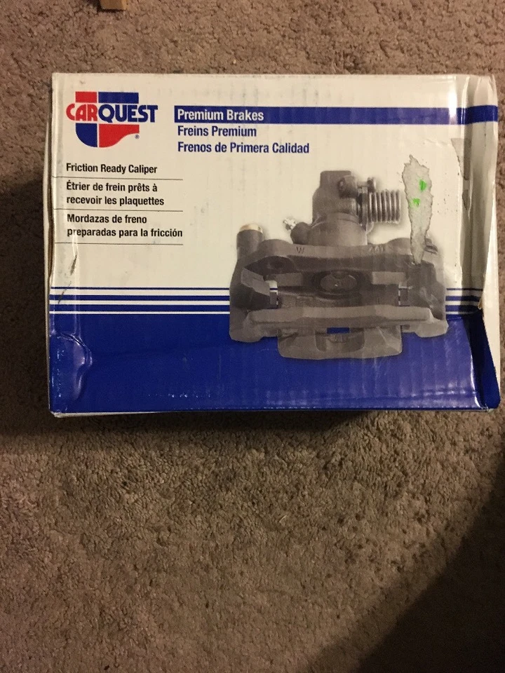 Pinza remanufacturada CARDONE 18-B4611 con herrajes de instalación y soporte Foto 2 de 4