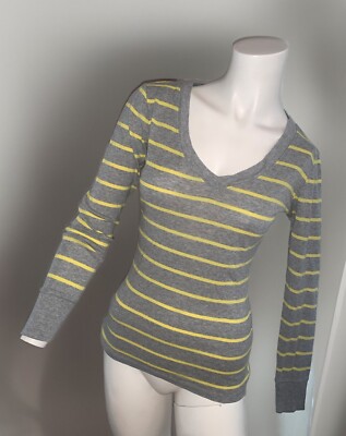 #GAP Longsleeve Langarm T-Shirt Pulli (S) supe soft weich V-Ausschnitt grau gelb