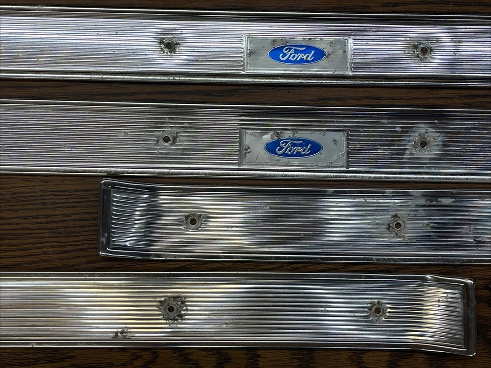 88–91 Ford LTD Crown Victoria Door Sill Scuff Plate Trim Set OEM - Image 4 of 4