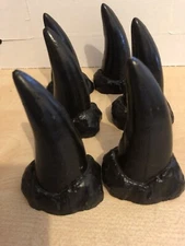 T-Rex Dinosaur Teeth Tyrannosaurus Jurassic age replicas x 6 pieces