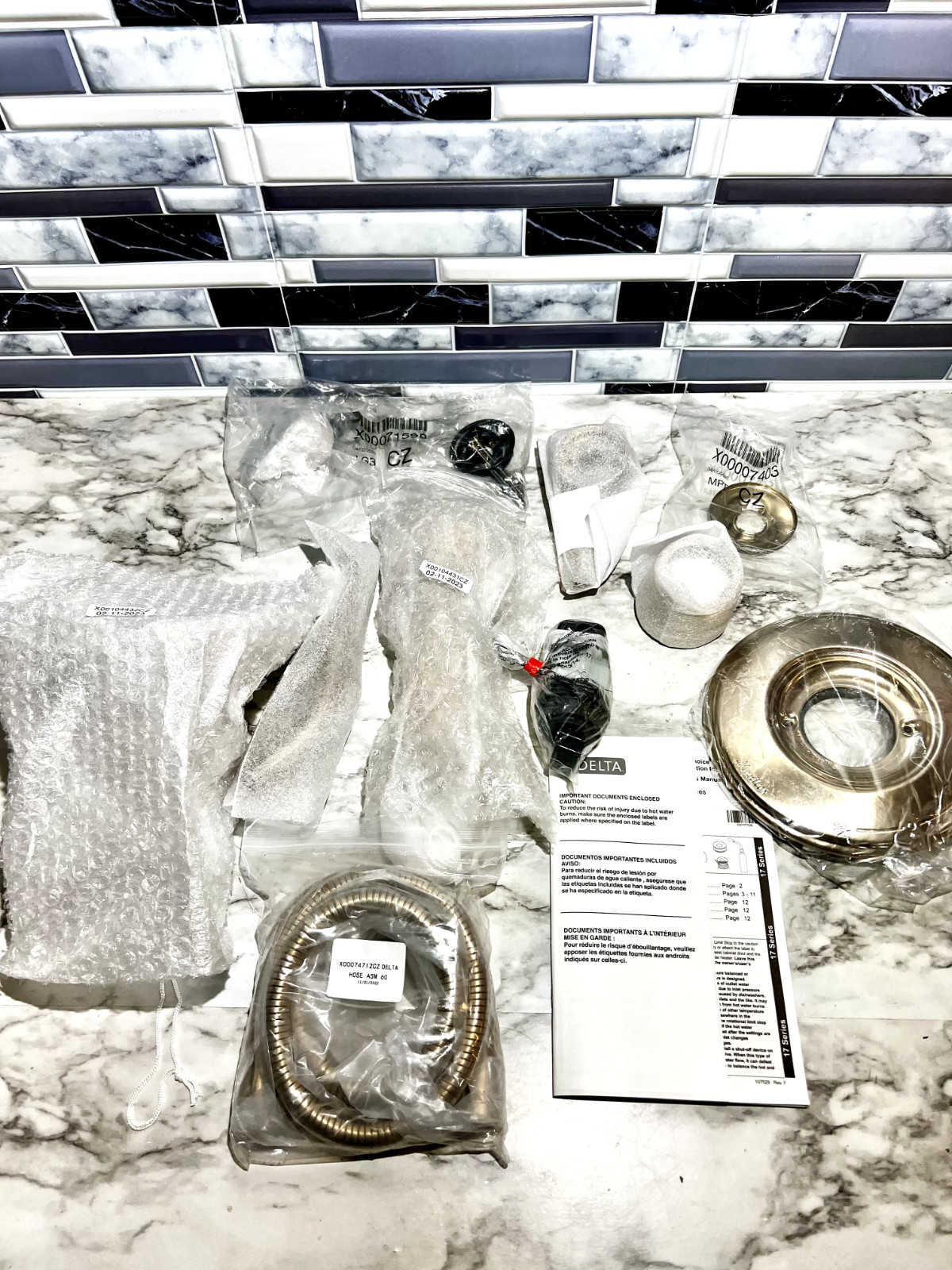 Delta T17294-CZ-I Linden Monitor 17 Series Dual Function Shower Only