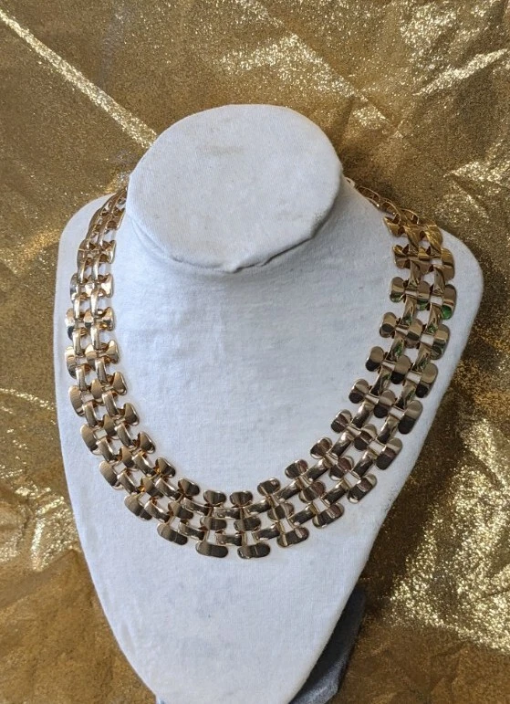 VETEMENTS Colletto Vintage Tono Oro Metallo Flessibile 18