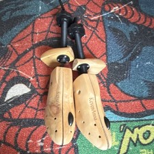 KevenAnna Adjustable Wooden Shoe Trees Pair Shoe Shaper Maintains Shape Wood