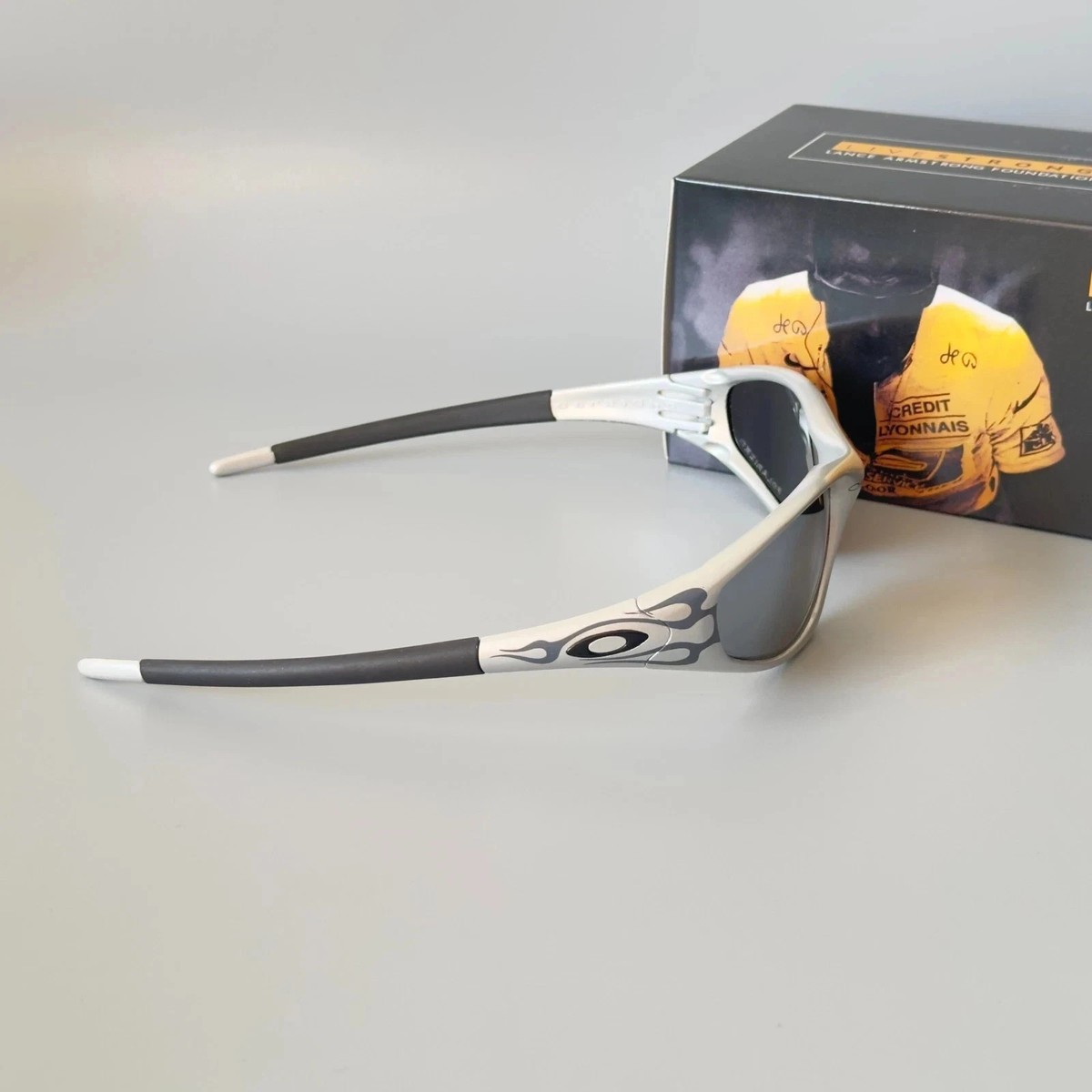 Oakley Straight Jacket 99 Muzm OO9505 Silver Frames/Silver Lenses