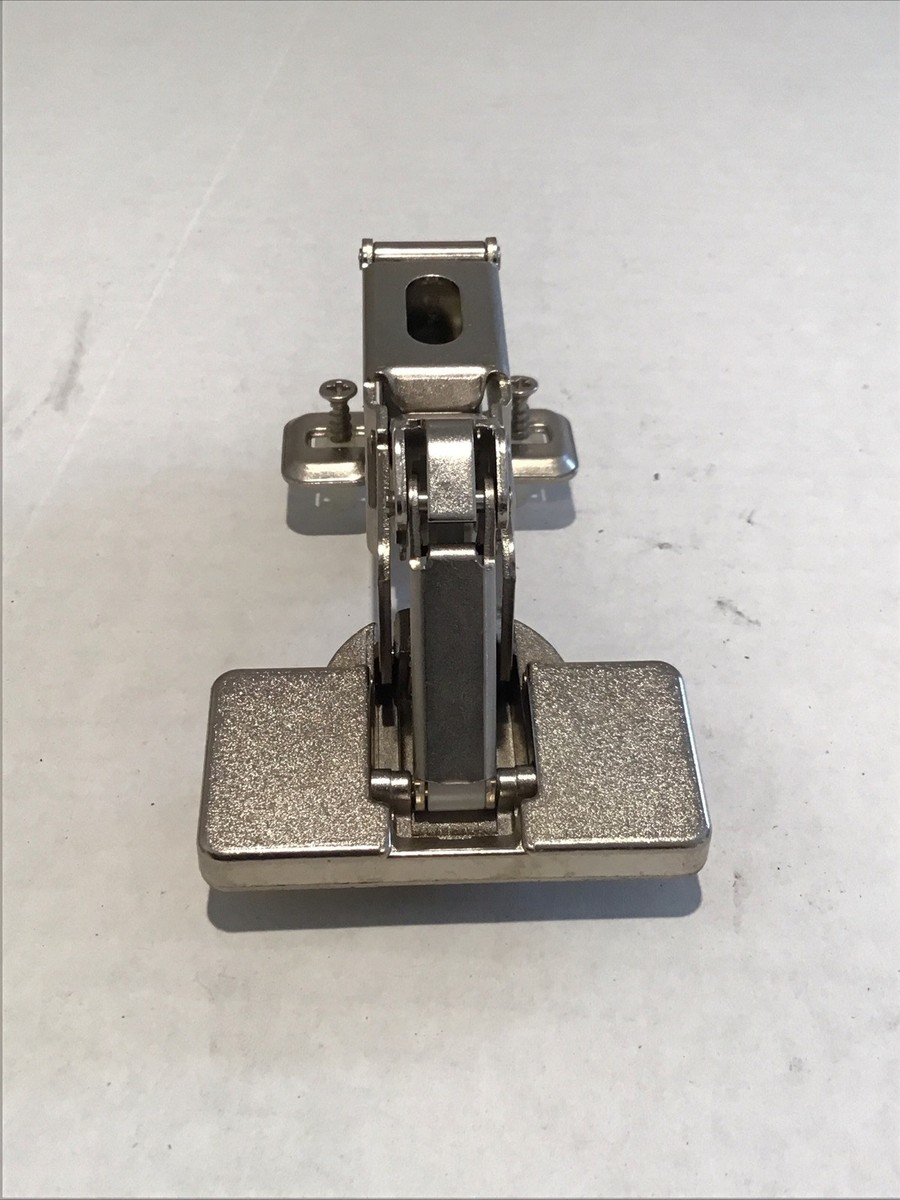 New Blum 70.654-01.23 Clip Top Cabinet Hinge Integral 155* w/Clip