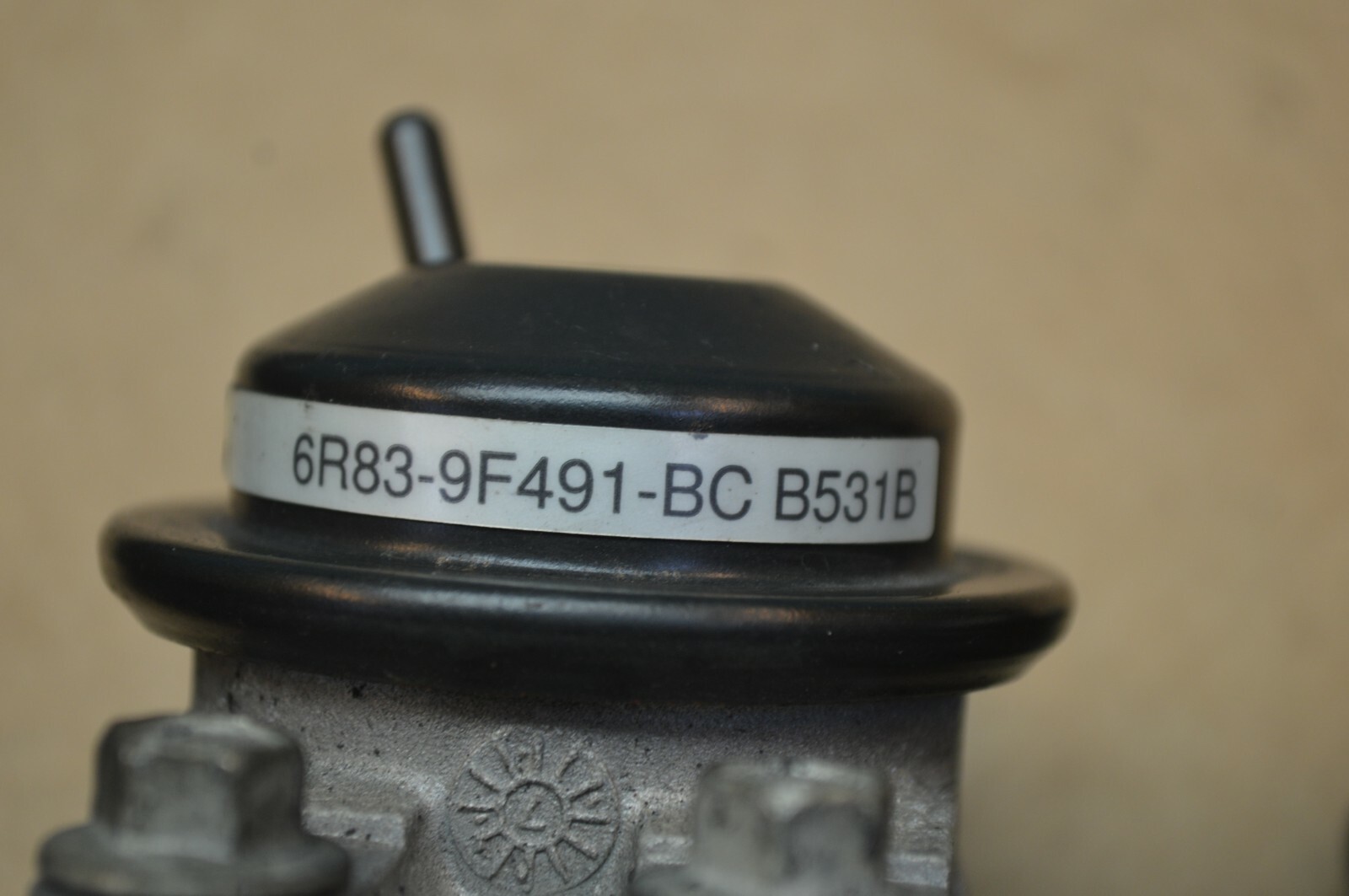 2009 ASTON MARTIN VANTAGE V8 EGR EXHAUST AIR PUMP PUMPS PAIR 6R839F491BC