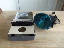 Polaroid Color Pack Camera Close-Up Kit # 583 with Box flash attachment