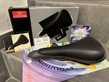 sella vintage Gipiemme by Iscaselle Pluma titanio selle 155 grammi ottime condizioni