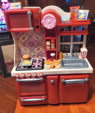 Our Generation Table Top Kitchen Set in Red