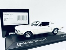 1/43 Minichamps Ford Mustang 2+2 Fastback 1968 White