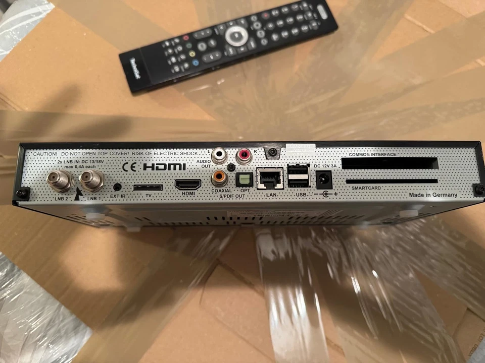 TechniSat DIGIT ISIO S2 HD Sat Receiver - Bild 2 von 4