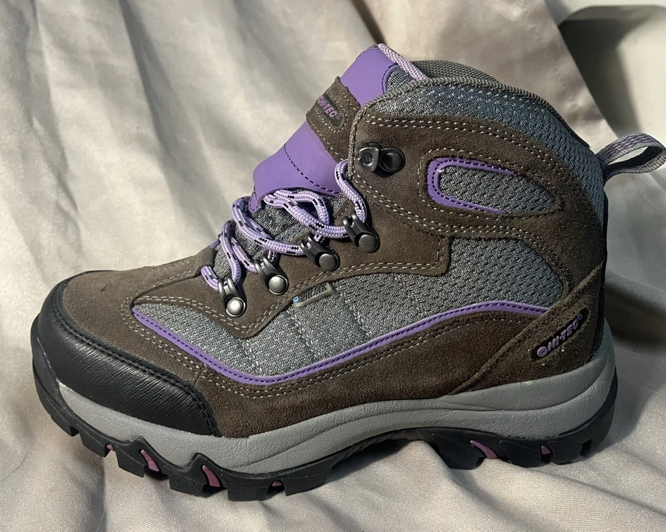 Hi-Tec Skamania MId Waterproof Hiking Boots Womens Size 7.5 Grey/Purple NEW - Image 2 of 4