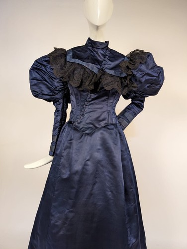VICTORIAN 19TH C SAPPHIRE BLUE SILK SATIN BUSTLE DRESS W HUGE PUFF SLEEVES - Picture 2 of 10