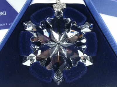NIB Swarovski Annual Edition 2012 Snowflake Crystal Ornament Large