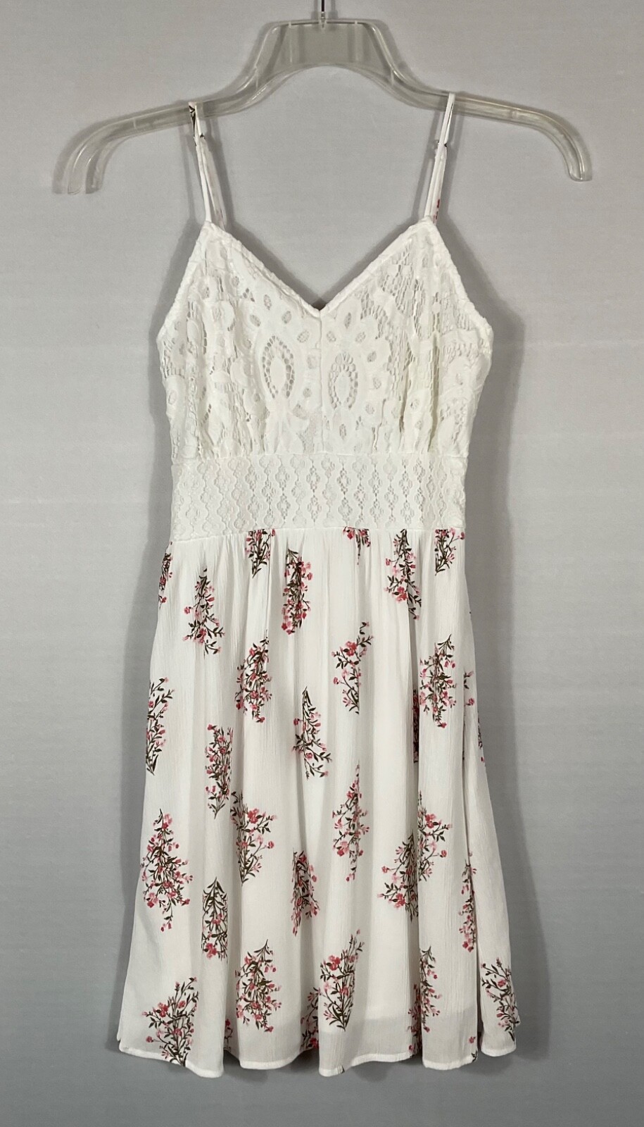 Maurices Dress Womens Small White Floral Sundress Lace Ruched Sleeveless Chic