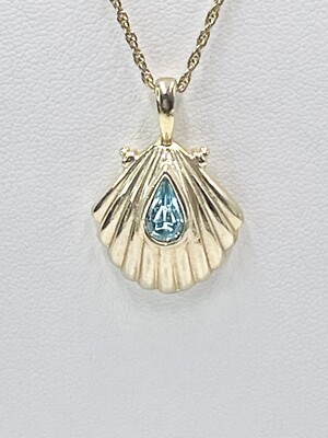 Vintage Roman Brand Necklace Gold Tone Shell Shaped Pendant Blue Glass Stone