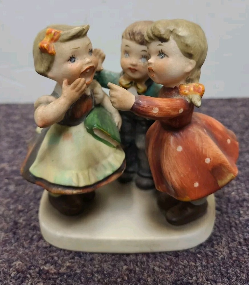 VTG  Napco Figurine  