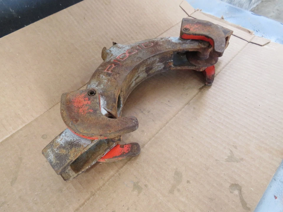 Ridgid 468 Hinged Steel Pipe Cutter SLIDE - LOWER YOLK  with Guides 74705 - Image 3 of 4