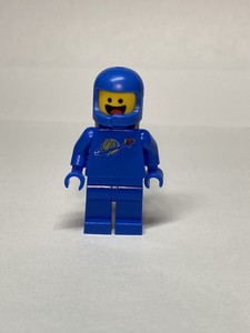 lego benny minifigure