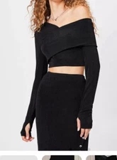 Cider Asymmetrical Off-shoulder Crop Top Black XL